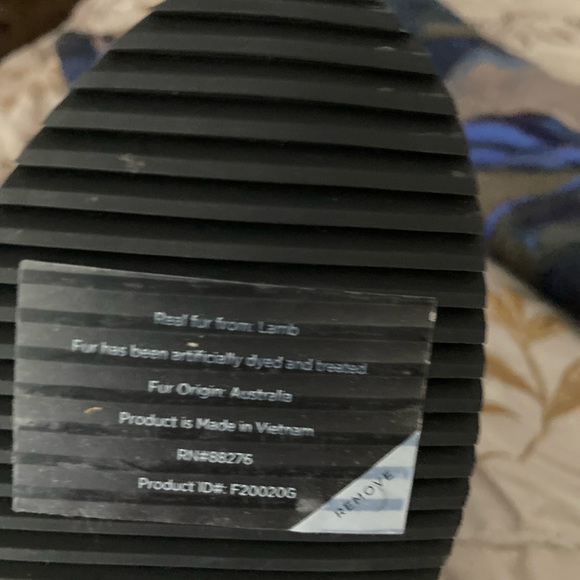 Uggs - Picture 5 of 14